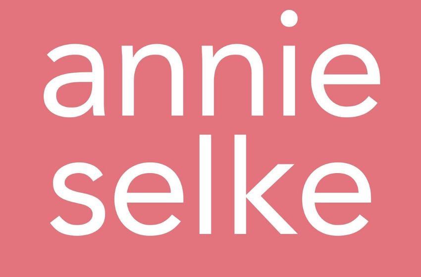 AnnieSelke